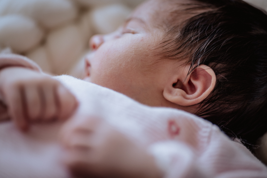 Newborn-Fotoshooting-Studio-Rain-006
