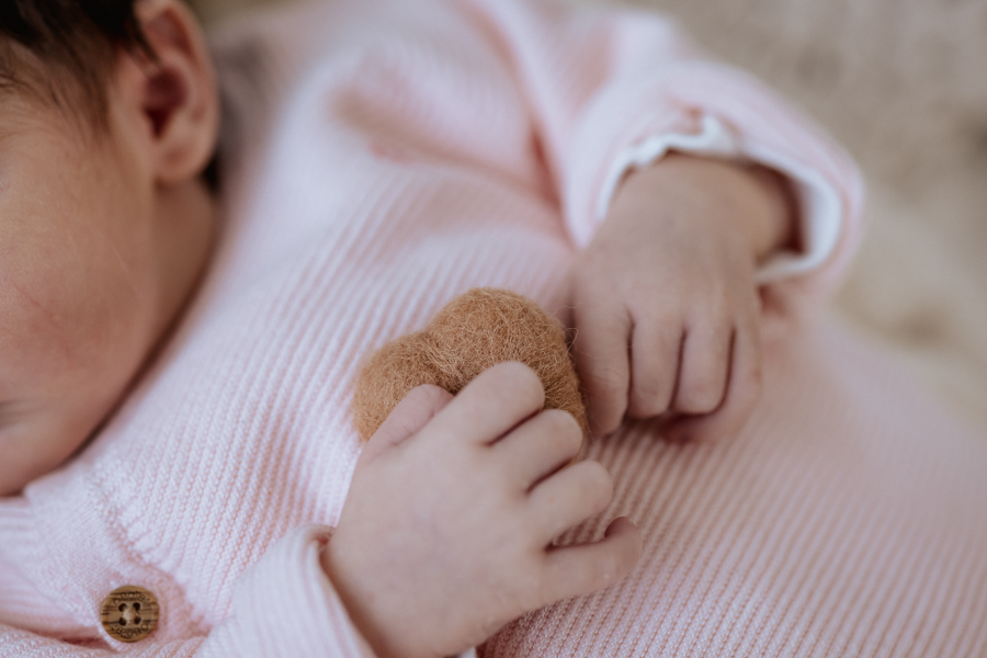 Newborn-Fotoshooting-Studio-Rain-007